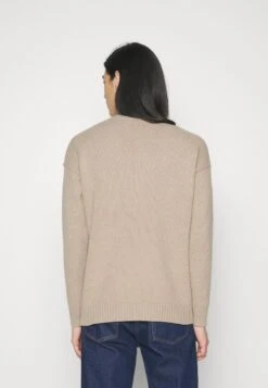 DRYKORN Sweter - Brown -Next || Jack & Jones || s.Oliver Sklep 0ffb42c11b164a97a21614180c8a080e