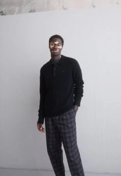 J.Lindeberg YANN LOGO - Sweter - Black